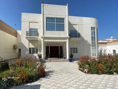 Villa For Sale In Riffa