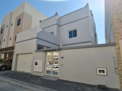 Villa For Sale In Sanad