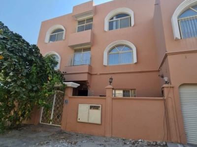 Villa For Sale In Samaheej