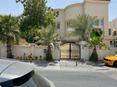 Villa For Sale In Riffa