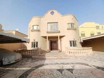 Villa For Sale In Riffa