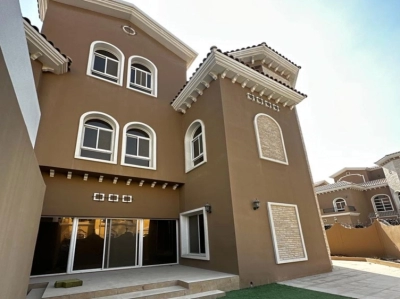 Villa For Sale In Janabiyah