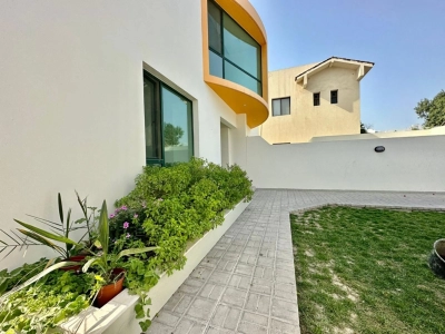 Villa For Rent In Adliya