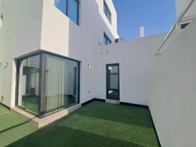 3 Bedroom Villa for rent in Sar