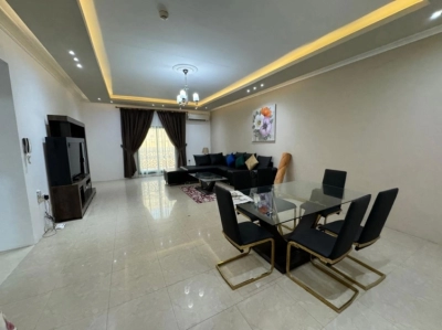 Apartment For Rent in Busaiteen